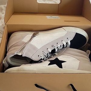VINTAGE HAVANA HIGH TOPS Brand new,  in box,  never worn sz 8.5